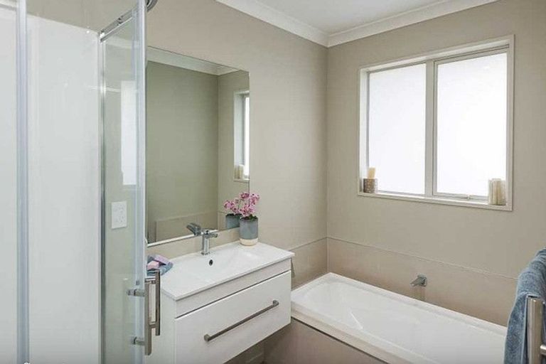 Photo of property in 34 Winfield Drive, Wigram, Christchurch, 8042