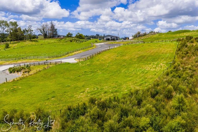 Photo of property in 16 Protea Lane, Kaiwaka, 0573