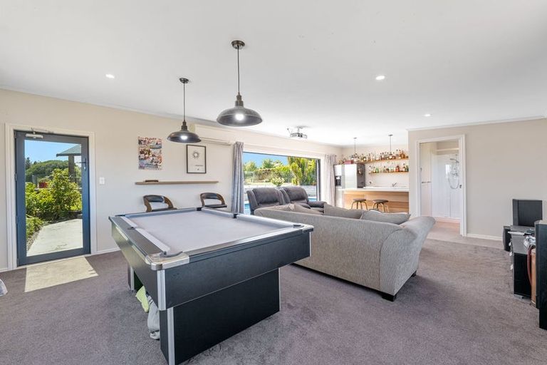 Photo of property in 14b Rennell Street, Frankleigh Park, New Plymouth, 4310