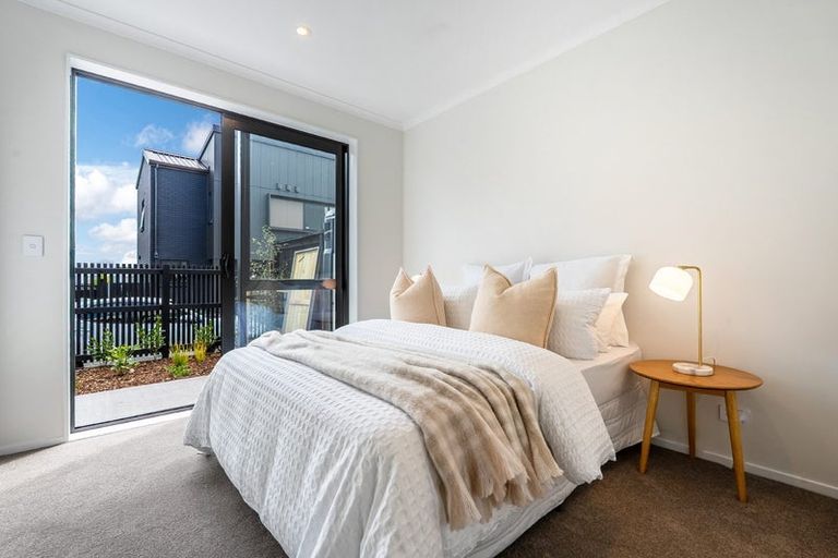 Photo of property in 14 Waka Moana Drive, Hobsonville, 0616