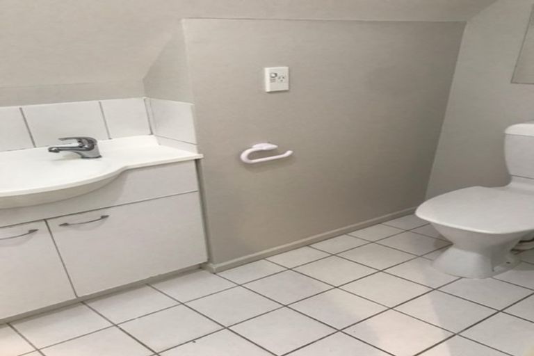 Photo of property in 6/433 Madras Street, St Albans, Christchurch, 8014