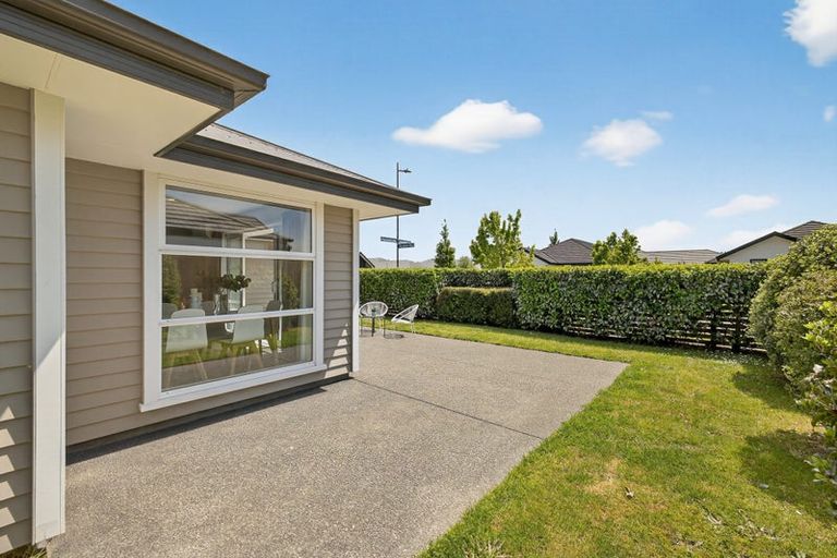 Photo of property in 68 Packard Crescent, Halswell, Christchurch, 8025