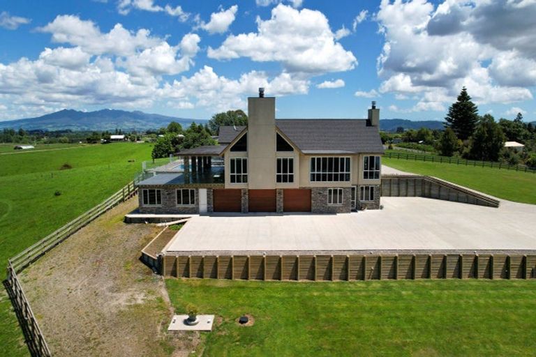 Photo of property in 759 Tuhikaramea Road, Ngahinapouri, Hamilton, 3290