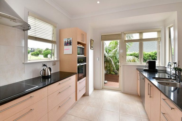 Photo of property in 165 Gulf Harbour Drive, Gulf Harbour, Whangaparaoa, 0930