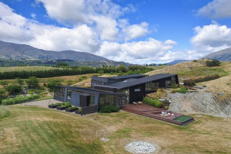 Photo of property in 92 Wilding Road, Lake Hayes, Queenstown, 9371