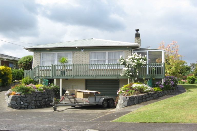 Photo of property in 38 Royston Street, Rosehill, Papakura, 2113