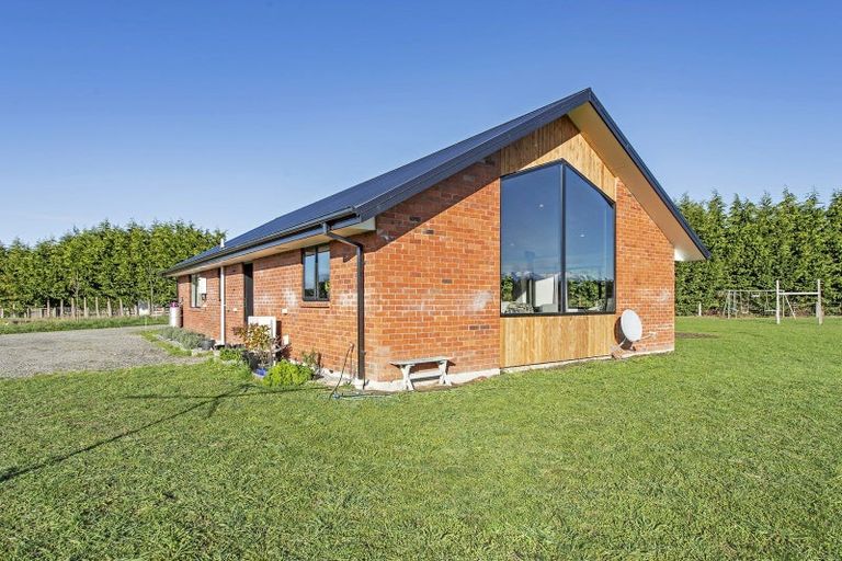 Photo of property in 4042 South Eyre Road, Burnt Hill, Oxford, 7495