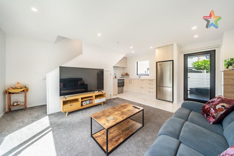 Photo of property in 6/123 Cambridge Terrace, Fairfield, Lower Hutt, 5011