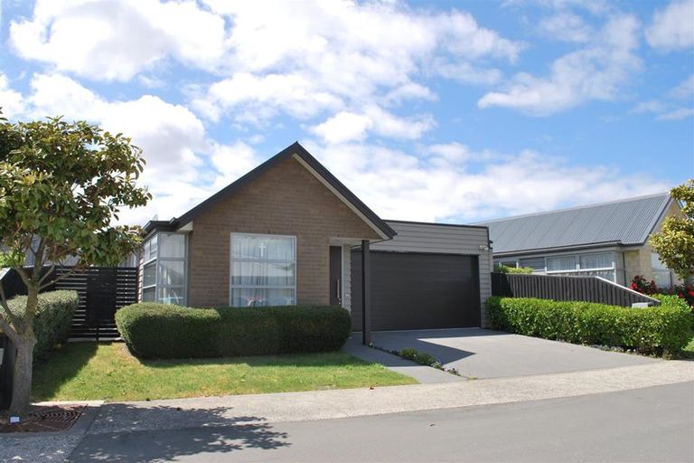 Photo of property in 16 Cellars Way, Yaldhurst, Christchurch, 8042