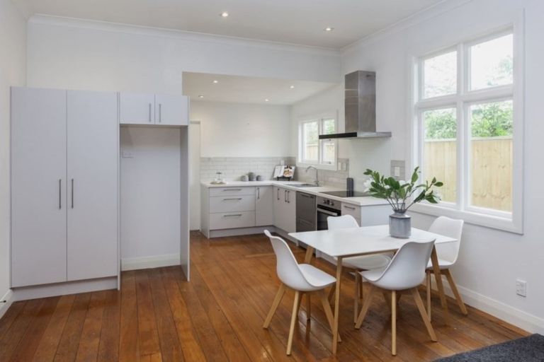 Photo of property in 14 Severn Street, St Albans, Christchurch, 8014