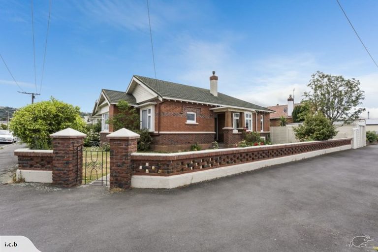 Photo of property in 272 Macandrew Road, Forbury, Dunedin, 9012