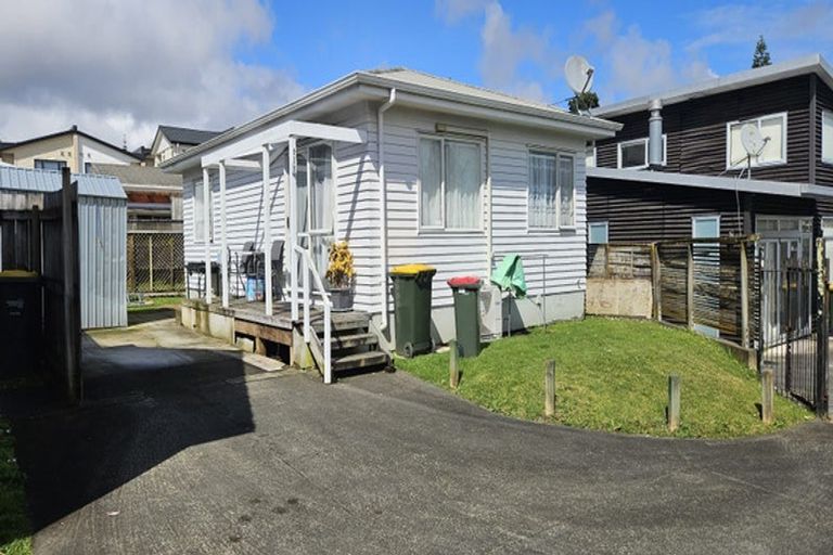 Photo of property in 80 Station Road, Papatoetoe, Auckland, 2025