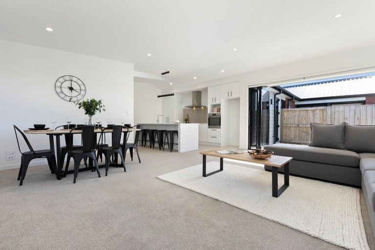 Photo of property in 7 Te Paea Crescent, Papamoa Beach, Papamoa, 3118