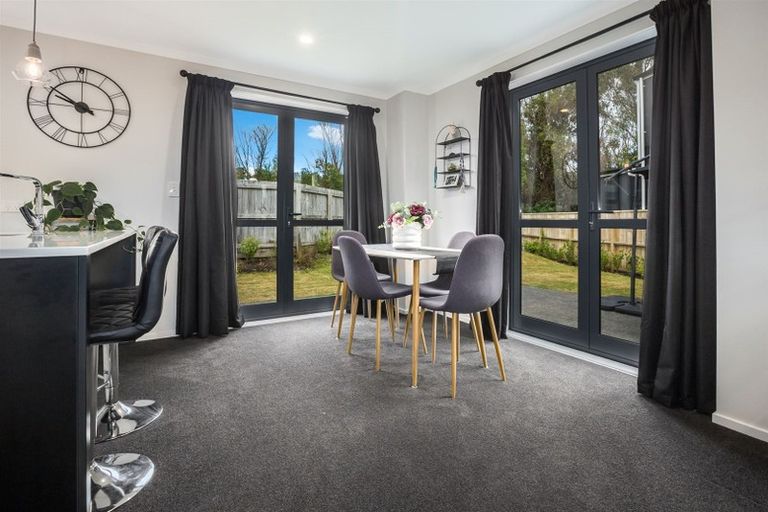 Photo of property in 1e Breakwater Way, Whitby, Porirua, 5024