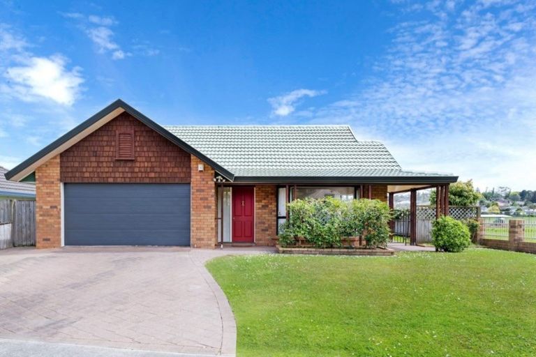 Photo of property in 47 Meadowland Drive, Somerville, Auckland, 2014