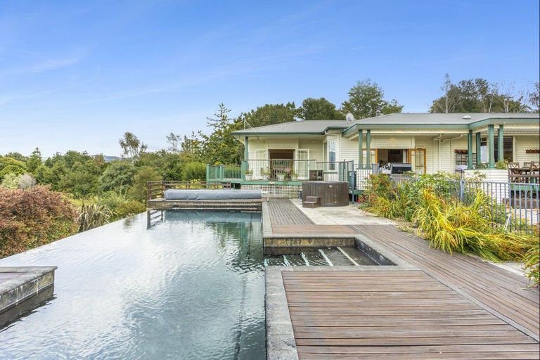 Photo of property in 1006 Tirau Road, Karapiro, Cambridge, 3494