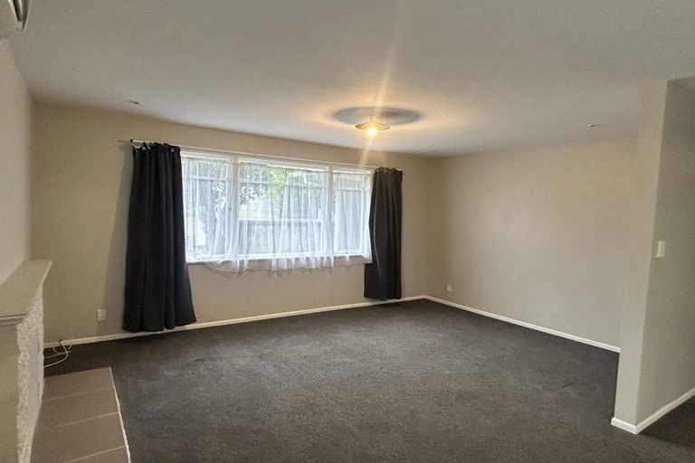 Photo of property in 73 Martin Road, Paraparaumu Beach, Paraparaumu, 5032