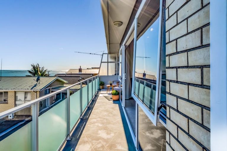 Photo of property in 11b Hine Street, New Plymouth, 4310