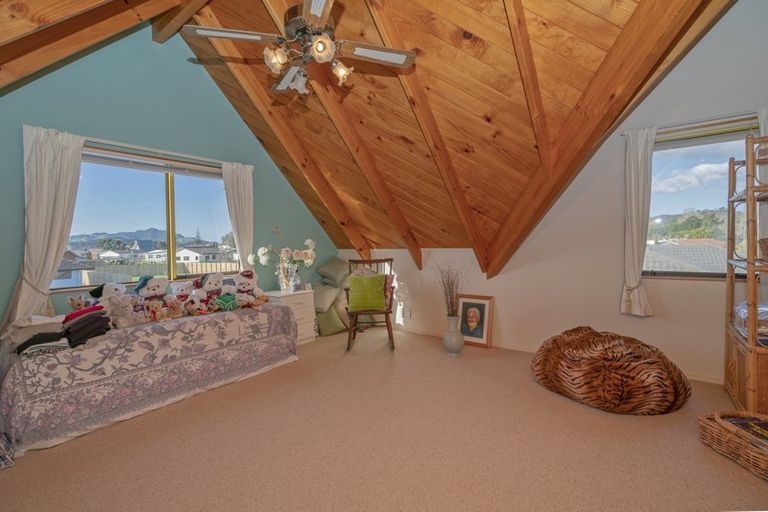 Photo of property in 17 Park Lane, Whitianga, 3510