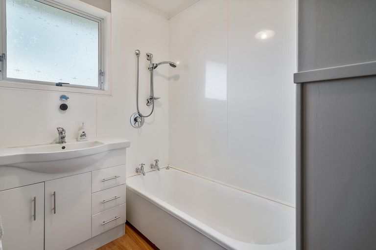 Photo of property in 7 Byron Grove, Owhata, Rotorua, 3010