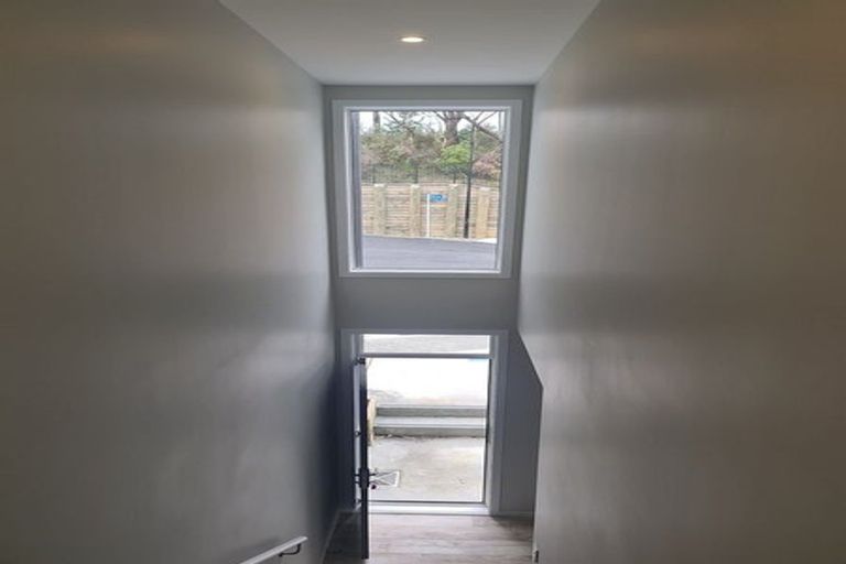 Photo of property in 2 Tai Lane, Whitby, Porirua, 5024