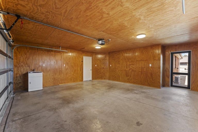 Photo of property in 20a Granville Street, Silverstream, Upper Hutt, 5019