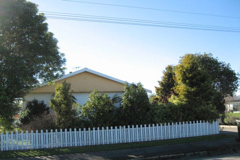 Photo of property in 41 Richill Street, Belfast, Christchurch, 8051