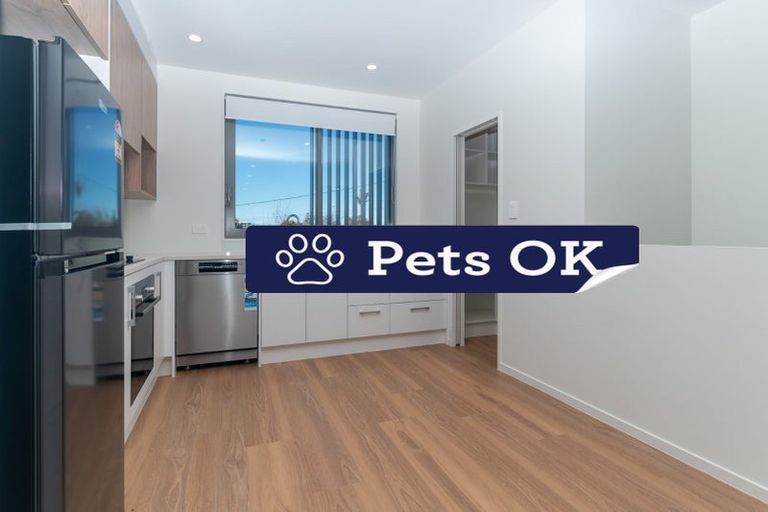 Photo of property in 8/2 Moor Avenue, Te Atatu Peninsula, Auckland, 0610