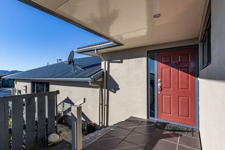 Photo of property in 100a Tasman Street, Karoro, Greymouth, 7805