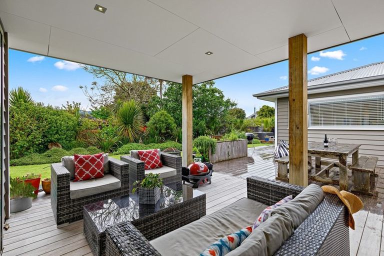 Photo of property in 5 Wrybill Way, Point Wells, Warkworth, 0986