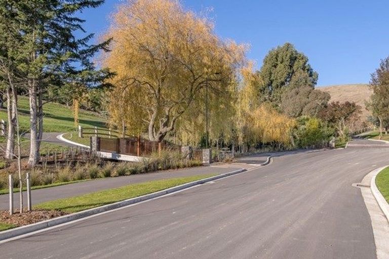 Photo of property in 10 Redmund Spur Road, Kennedys Bush, Christchurch, 8025