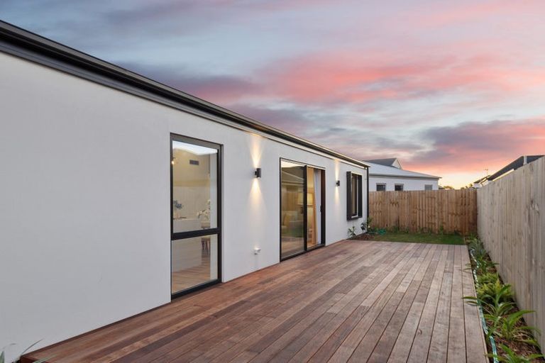 Photo of property in 113 Aviemore Drive, Marshland, Christchurch, 8083