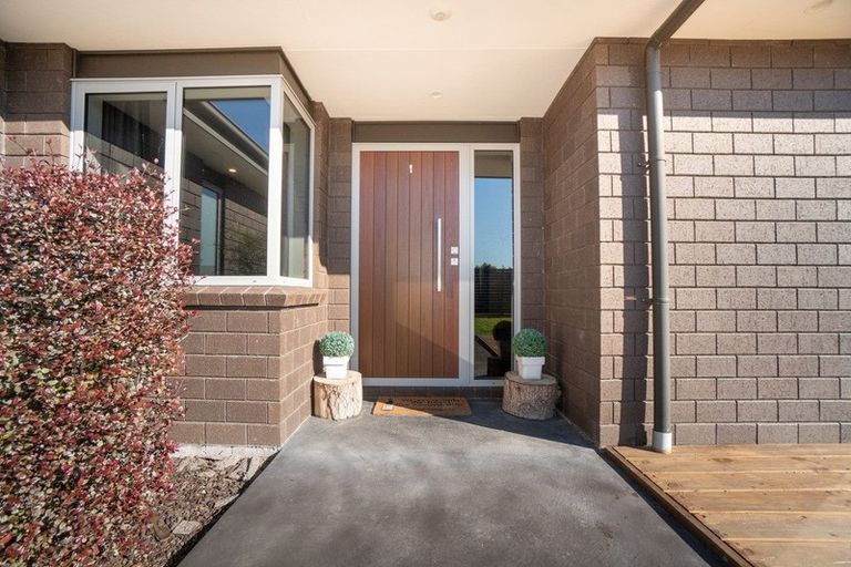 Photo of property in 26a Oak Crescent, Ashhurst, 4810