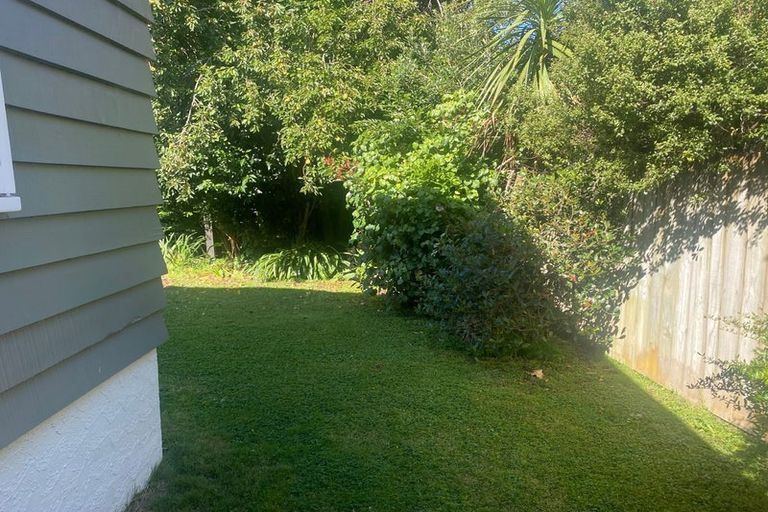 Photo of property in 91 Churchill Avenue, Hokowhitu, Palmerston North, 4410