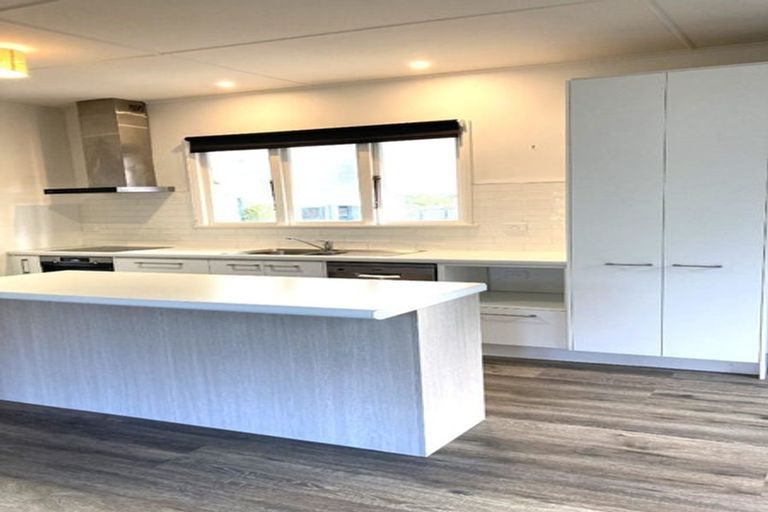 Photo of property in 30 Kuratawhiti Street, Greytown, 5712