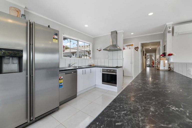 Photo of property in 48 Richmond Avenue, Richmond Heights, Taupo, 3330