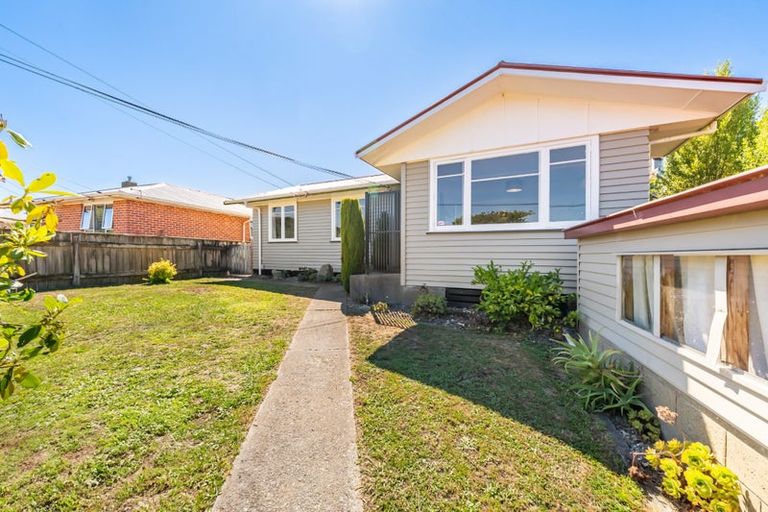 Photo of property in 20 Totara Park Road, Clouston Park, Upper Hutt, 5018