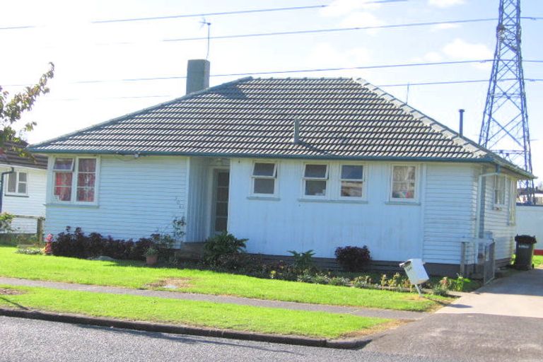 Photo of property in 306 Bairds Road, Otara, Auckland, 2023