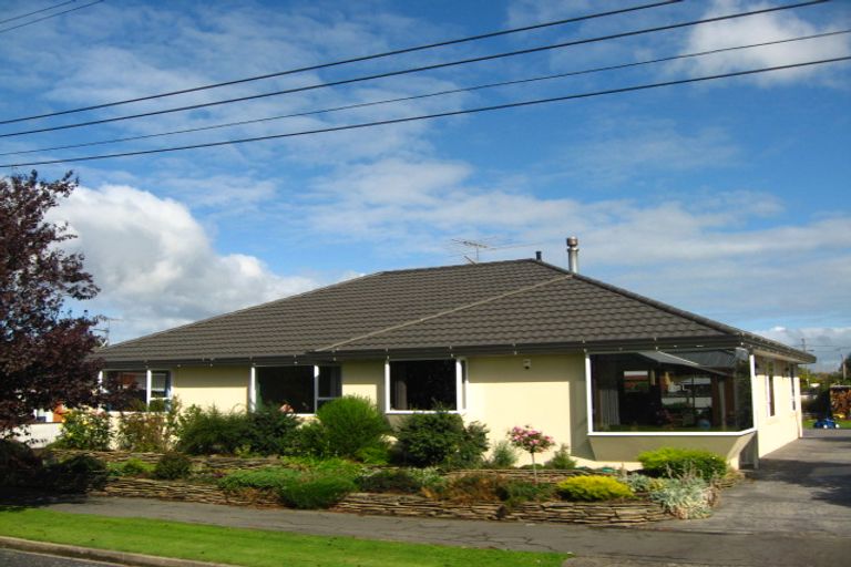 Photo of property in 8 Montrose Street, Mosgiel, 9024