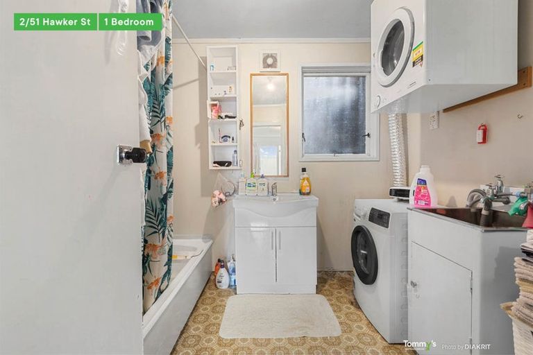 Photo of property in 51 Hawker Street, Mount Victoria, Wellington, 6011