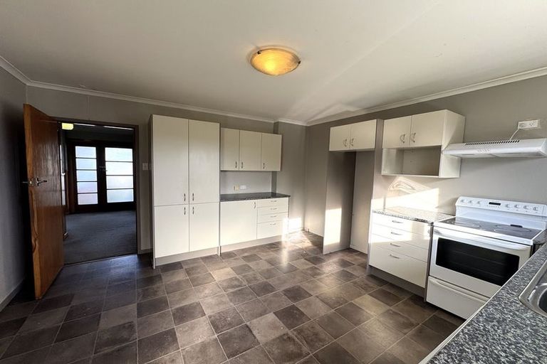 Photo of property in 71 Essex Street, Balclutha, 9230