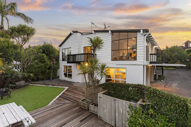 Photo of property in 25 Windmill Road, Mount Eden, Auckland, 1024