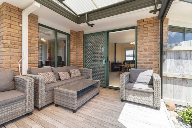 Photo of property in 17 Grosvenor Place, Katikati, 3129