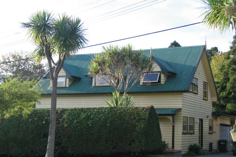 Photo of property in 27 Kamahi Street, Stokes Valley, Lower Hutt, 5019