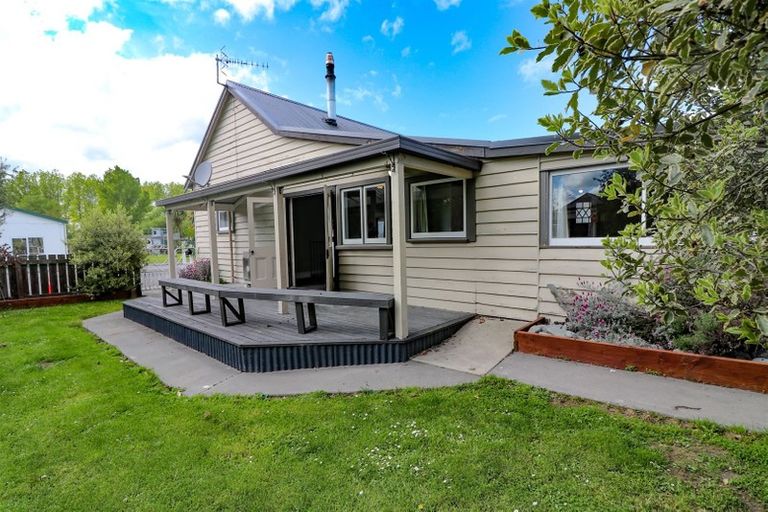 Photo of property in 194 Talbot Street, Geraldine, 7930