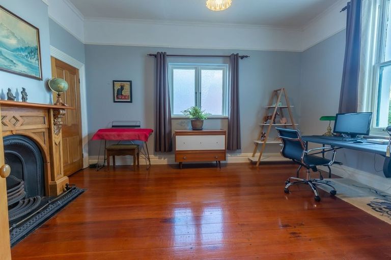 Photo of property in 3 Neidpath Road, Mornington, Dunedin, 9011