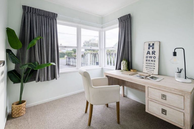 Photo of property in 58 Vardon Road, St Andrews, Hamilton, 3200