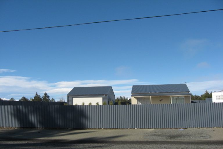 Photo of property in 43 Totara Drive, Twizel, 7901