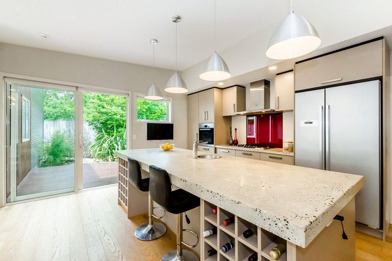 Photo of property in 62b Tutanekai Street, Paraparaumu, 5032