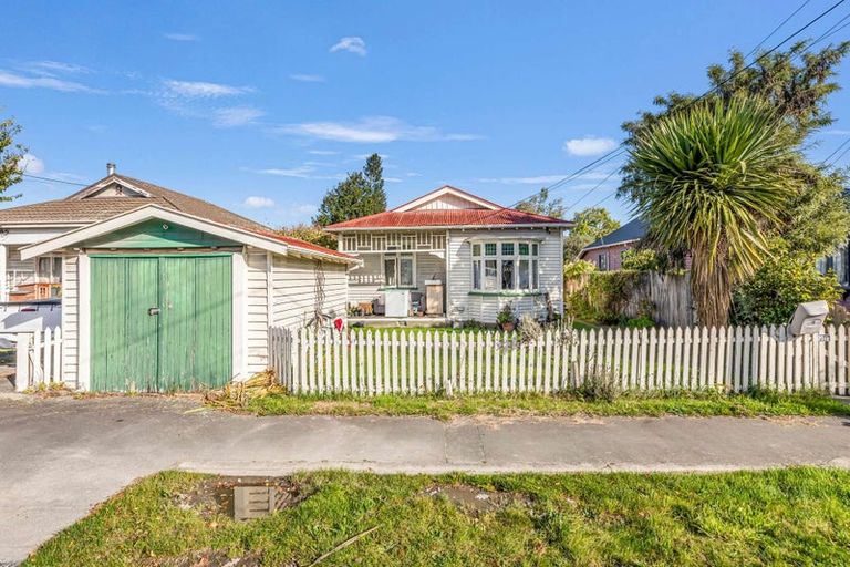 Photo of property in 16 Newcastle Street, Phillipstown, Christchurch, 8011
